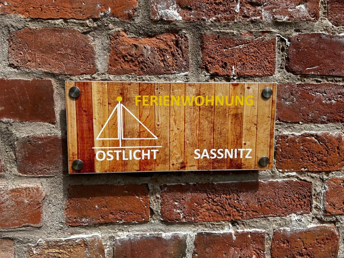 Ferienwohnungen Poppelvitz Altefähr エクステリア 写真